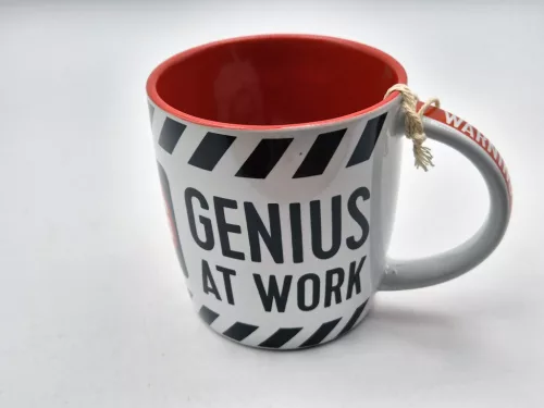 Warning - Genius at work - керамична чаша