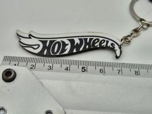Hot Wheels - бяло лого ключодържател
