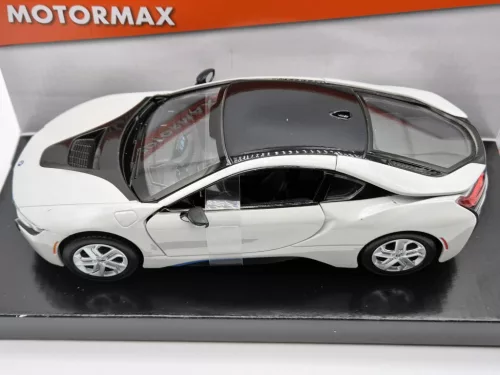 BMW i8 coupe 2018 - бяло - Motormax модел автомобил 1:24