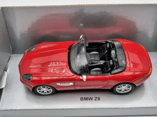 BMW Z8 spider 2000 - Automaxx - модел автомобил 1:43