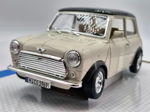 Mini Cooper (1969) - Bburago - 1:16 1/16 модел на автомобил