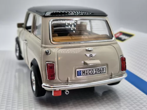 Mini Cooper (1969) - Bburago - 1:16 1/16 модел на автомобил