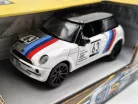 Mini Cooper състезателен автомобил (2005) - Motormax - 1:43