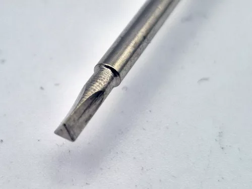 IXO Отвертка за модели 1:43 - 2.2 mm