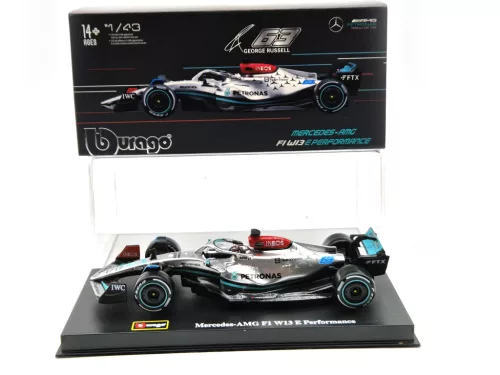 Mercedes - AMG Petronas F1 W13E #63 (2022) - George Russel - С ПИЛОТ - Bburago - 1:43