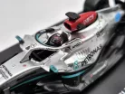 Mercedes - AMG Petronas F1 W13E #63 (2022) - George Russel - С ПИЛОТ - Bburago - 1:43