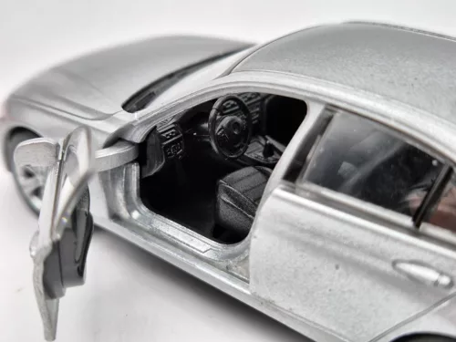BMW F30 335i - Welly - 1:34