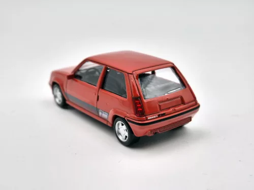 Renault R5 Supercinque GT - червен (1988) - Norev - 1:43