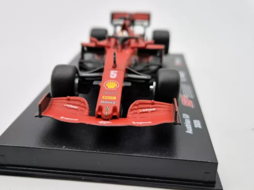 Ferrari - F1 Team Scuderia Ferrari (2020) - Австралийско GP - Sebastian Vettel - с пилот - Bburago - 1:43 1/43 моделен автомобил модел автомобил