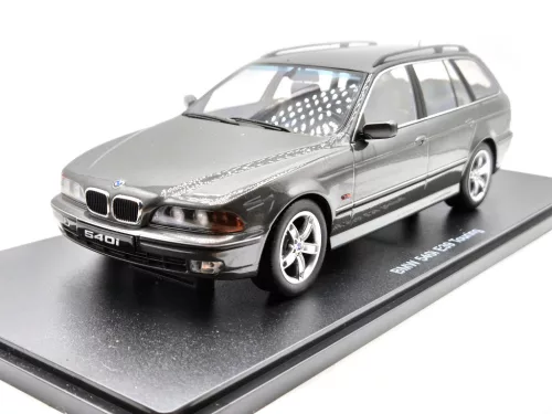 BMW E39 540i touring (1997) - сив - KK Scale - 1:18