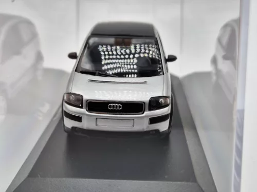 Audi A2 (2000) - сребрист - Maxichamps - 1:43