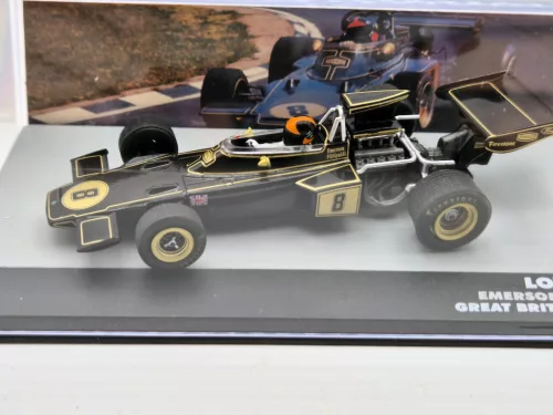 Lotus 72D F1 #8 (1972) Germany GP - Emerson Fittipaldi - С ПИЛОТ - Altaya - 1:43