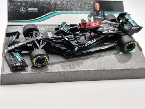 Mercedes W12 Mercedes M12 EQ Power F1 #77 (2021) - Valtteri Bottas - Bburago - 1:43