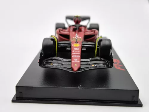 Ferrari F1-75 Scuderia F1 #55 (2022) - Carlos Sainz - С ПИЛОТ - Bburago - 1:43
