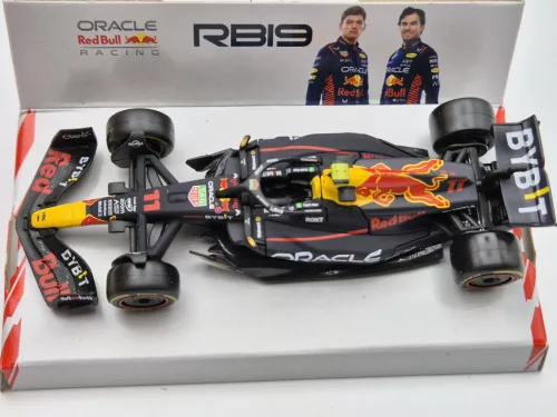 Red Bull RB19 Team Oracle F1 #11 (2023) - Sergio Perez - Bburago - 1:43