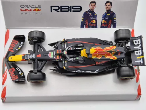 Red Bull RB19 Team Oracle F1 #1 (2023) - Max Verstappen - Bburago - 1:43