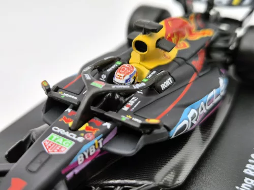 Red Bull RB19 Team Oracle F1 #1 (2023) - Miami GP - Max Verstappen - С ПИЛОТ - Bburago - 1:43