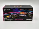 Red Bull RB19 Team Oracle F1 #1 (2023) - Miami GP - Max Verstappen - С ПИЛОТ - Bburago - 1:43
