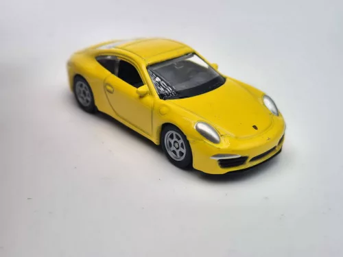Porsche Carrera 4S 911 - жълта - Welly - 1:64