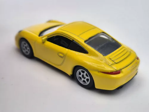 Porsche Carrera 4S 911 - жълта - Welly - 1:64