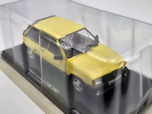 Opel Corsa 1.3 SR (1983) - Edicola - 1:24