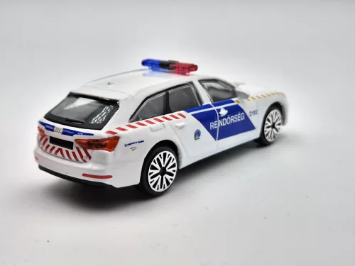 Audi A6 Avant полицейска кола - Bburago - 1:43
