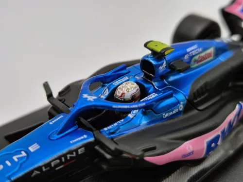 Renault Alpine A523 BWT Racing F1 #10 (2023) - Pierre Gasly - С ПИЛОТ - Bburago - 1:43