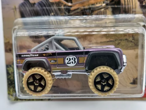 Hot Wheels Ford Bronco - серия Baja 4x4 - Hot Wheels - 1:64