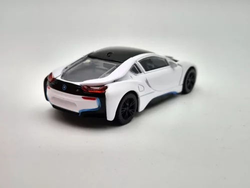 BMW i8 (2015) - бял - Rastar - 1:43