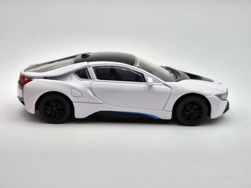 BMW i8 (2015) - бял - Rastar - 1:43