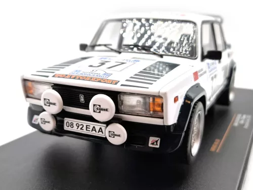 Lada 2105 VFTS #37 - Rally Acropolis (1983) - H. Ohu - T. Diener - Ixo - 1:18