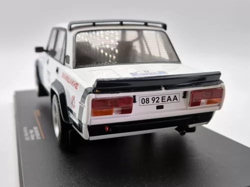 Lada 2105 VFTS #37 - Rally Acropolis (1983) - H. Ohu - T. Diener - Ixo - 1:18
