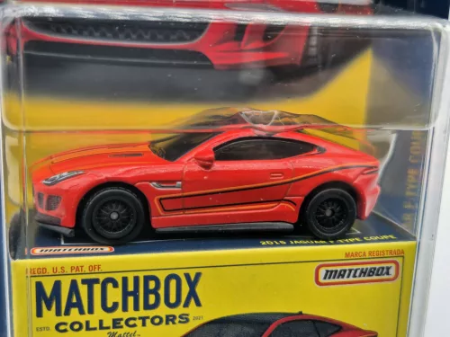 Matchbox Collectors - 2022 - 04/20 - Jaguar F-Type Coupe (2015) - Matchbox - 1:64