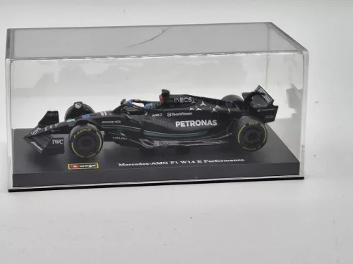 Mercedes-AMG Petronas Team W14 F1 #63 (2023) - George Russell - С ПИЛОТ - BBurago - 1:43 - с малък дефект