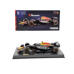   Red Bull RB19 Team Oracle F1 #1 (2023) - Max Verstappen - С ПИЛОТ - BBurago - 1:43