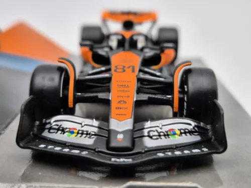 McLaren MCL60 F1 #81 (2023) - British GP 4th - Oscar Piastri - BBurago - 1:43