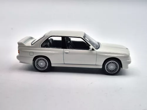 BMW E30 M3 (1986) - бял -  Norev - 1:43