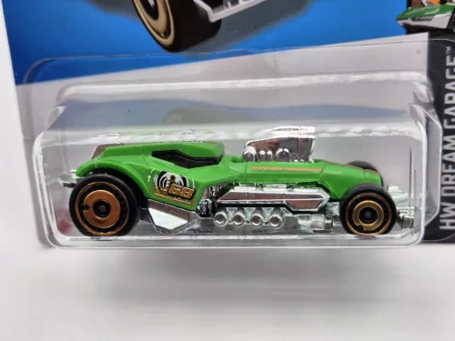 Hot Wheels Fusionbusta - HW Dream Garage 3/5 - 84/250 - дълга картичка
