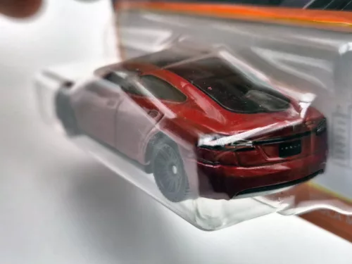 Tesla Model S - 89/100 - блистер - Matchbox - 1:64