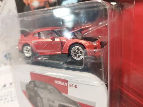 Nissan Skyline GT-R (R35) Coupe (2009) - Deluxe Cars - с кутия
