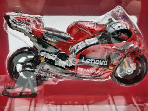 MotoGP - Ducati Desmomedici GP22 #63 (2022) мотор - Francesco Bagnaia - Maisto - 1:18