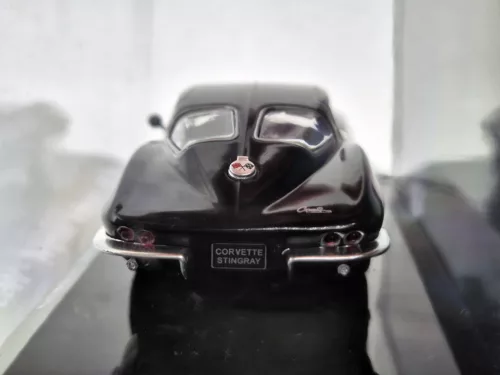Chevrolet Corvette Stingray (1963) - черен