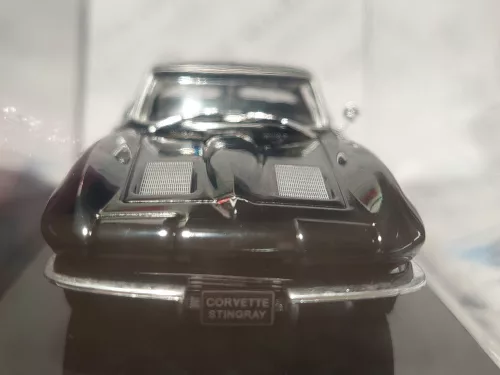 Chevrolet Corvette Stingray (1963) - черен