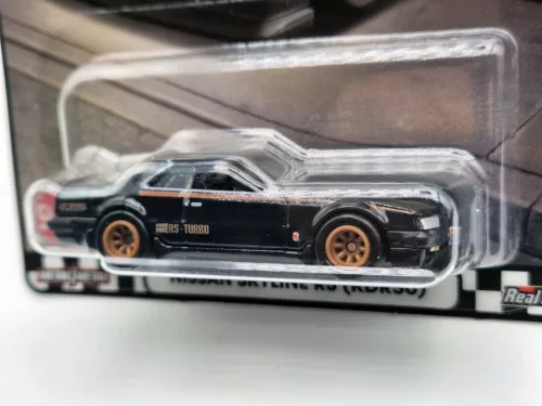 Hot Wheels Premium - Boulevard - Nissan Skyline RS (KDR30) - Hot Wheels - 1:64