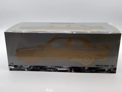 BMW E30 M3 - Minichamps - 1:18 - употребяван