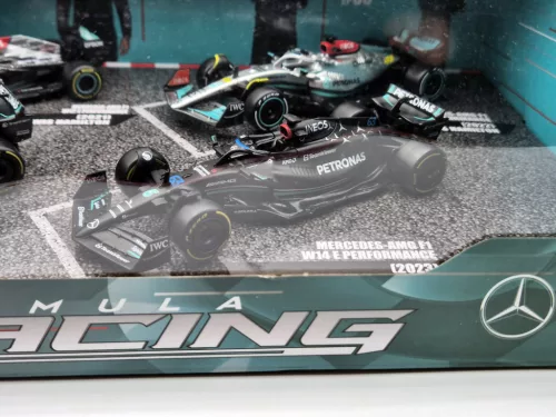 Mercedes GP F1 комплект - 2023 W14 Lewis Hamilton - 2023 W14 George Russel - 2022 W13 Lewis Hamilton - 2021 W12 Lewis Hamilton - Bburago -1:43
