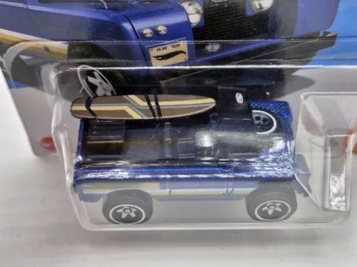 HW Land Rover Series II - синя - HW Hot Trucks 5/10 - 92/250 - Hot Wheels - 1:64
