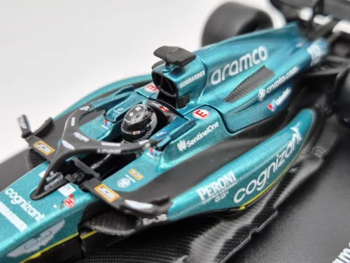 Aston Martin AMR23 F1 #18 (2023) - Lance Stroll - С ПИЛОТ - Bburago - 1:43