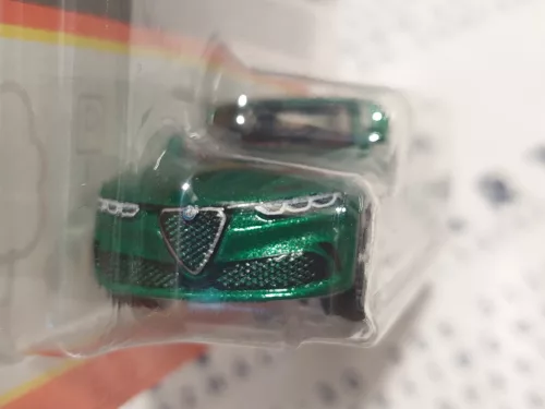 Alfa Romeo Tonale (2023) - 50/100 - блистер - Matchbox - 1:64