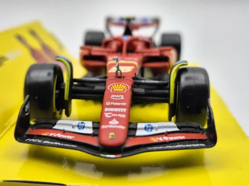 Ferrari SF-24 Team Scuderia F1 #55 (2024) - Imola - Carlos Sainz - Bburago - 1:43